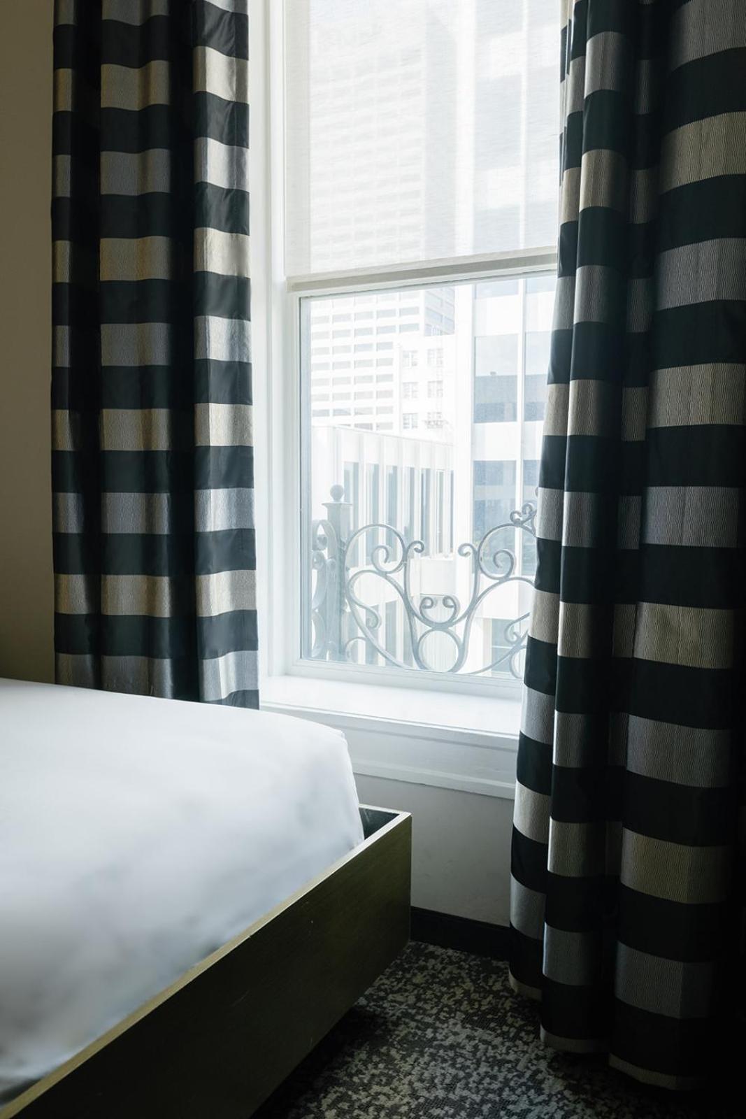Hotel Napoleon Мемфис Экстерьер фото
